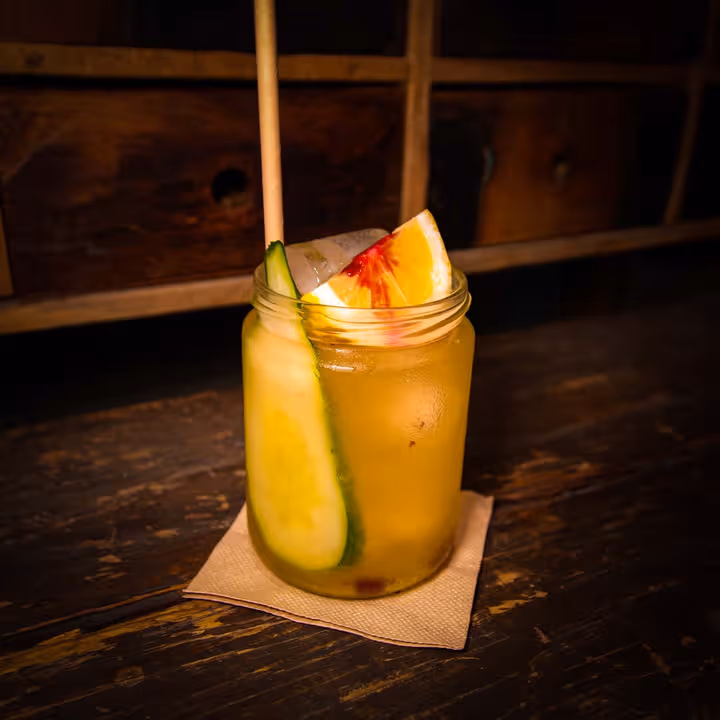 Homemade Elderflower Lemonade
